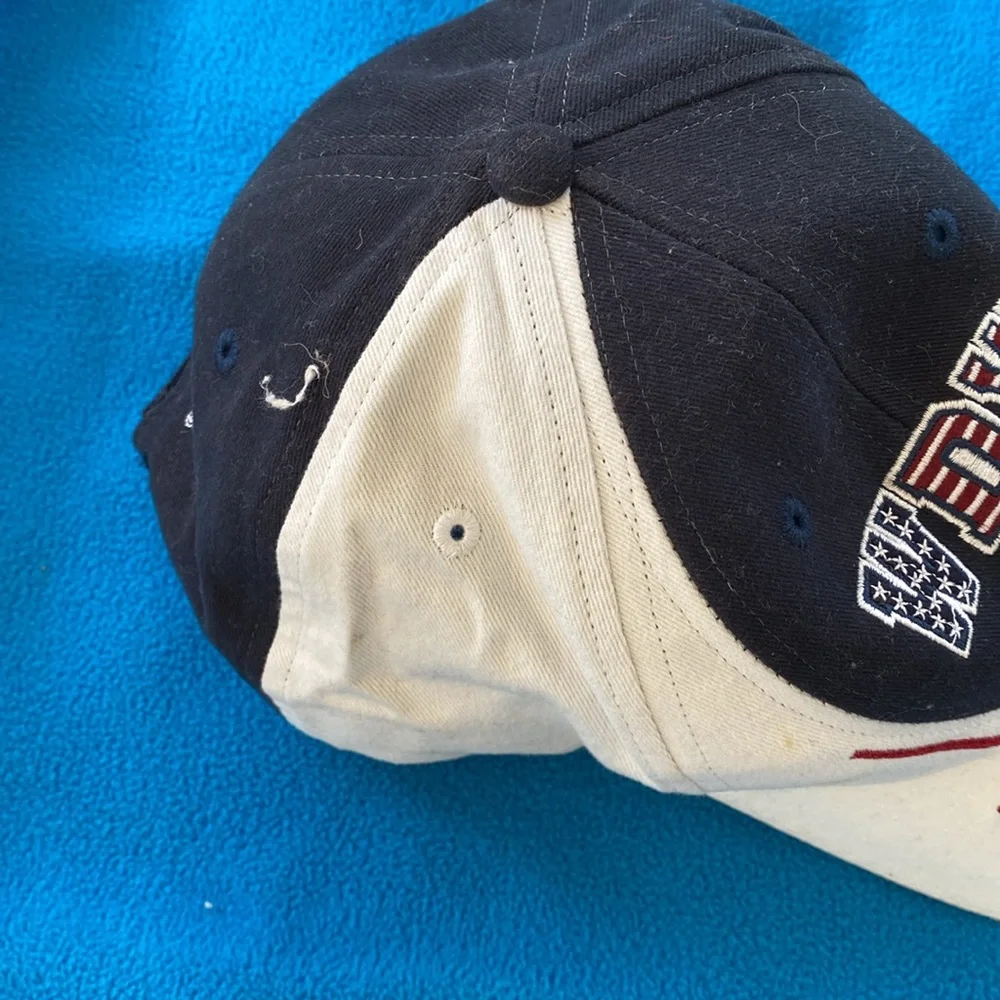 Walt Disney World Baseball Cap Size Adult Unisex. Vintage - Picture 2 of 7